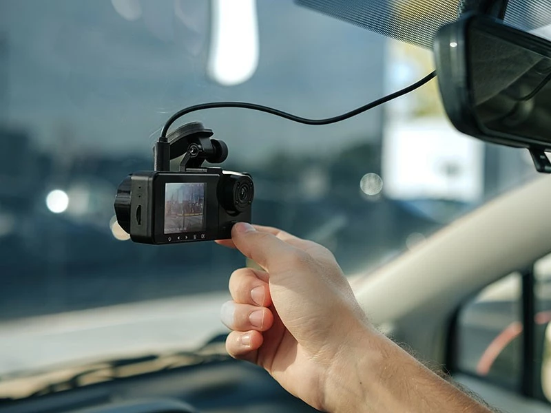 Kamerë makine Tracer HALO 360D me 2 kamera, Full HD 1080p, ekran 3.0'' IPS, kënd 120°, microSD, USB-C, e zezë