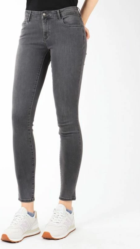 Pantallona të ngushta Wrangler femra, të hirit