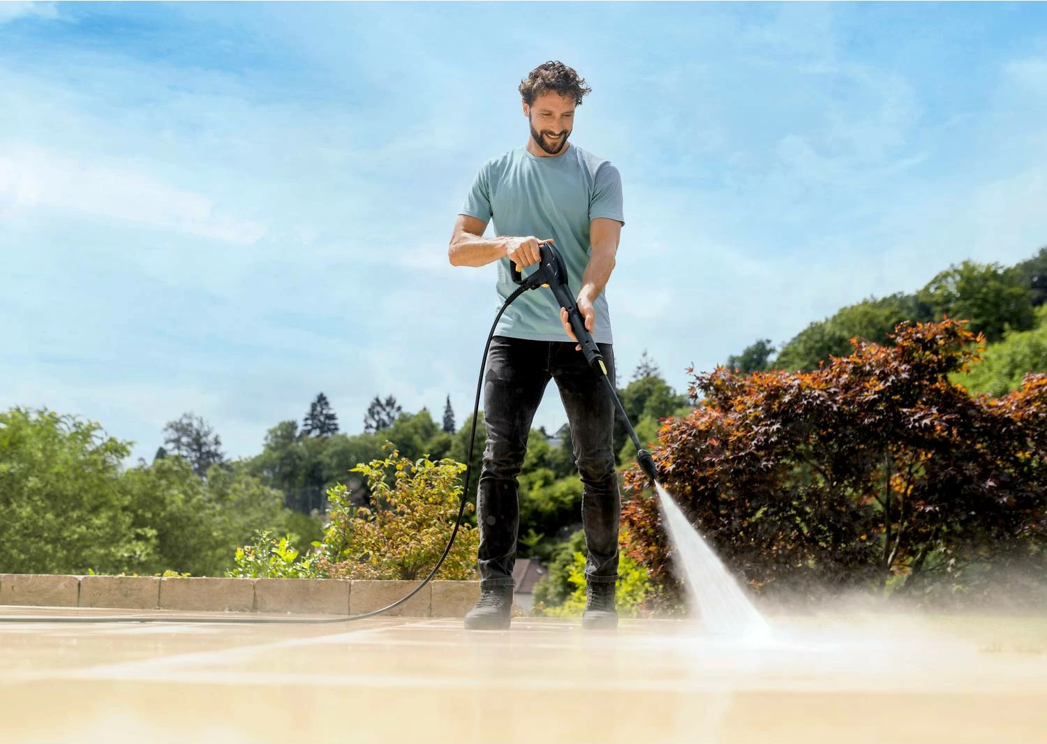 Pastrues me presion të lartë, Karcher, K 7 WCM, 180 bar 600 l/h 3 kW, zorrë 10 m, motor me ftohje me ujë, e verdhë/zezë