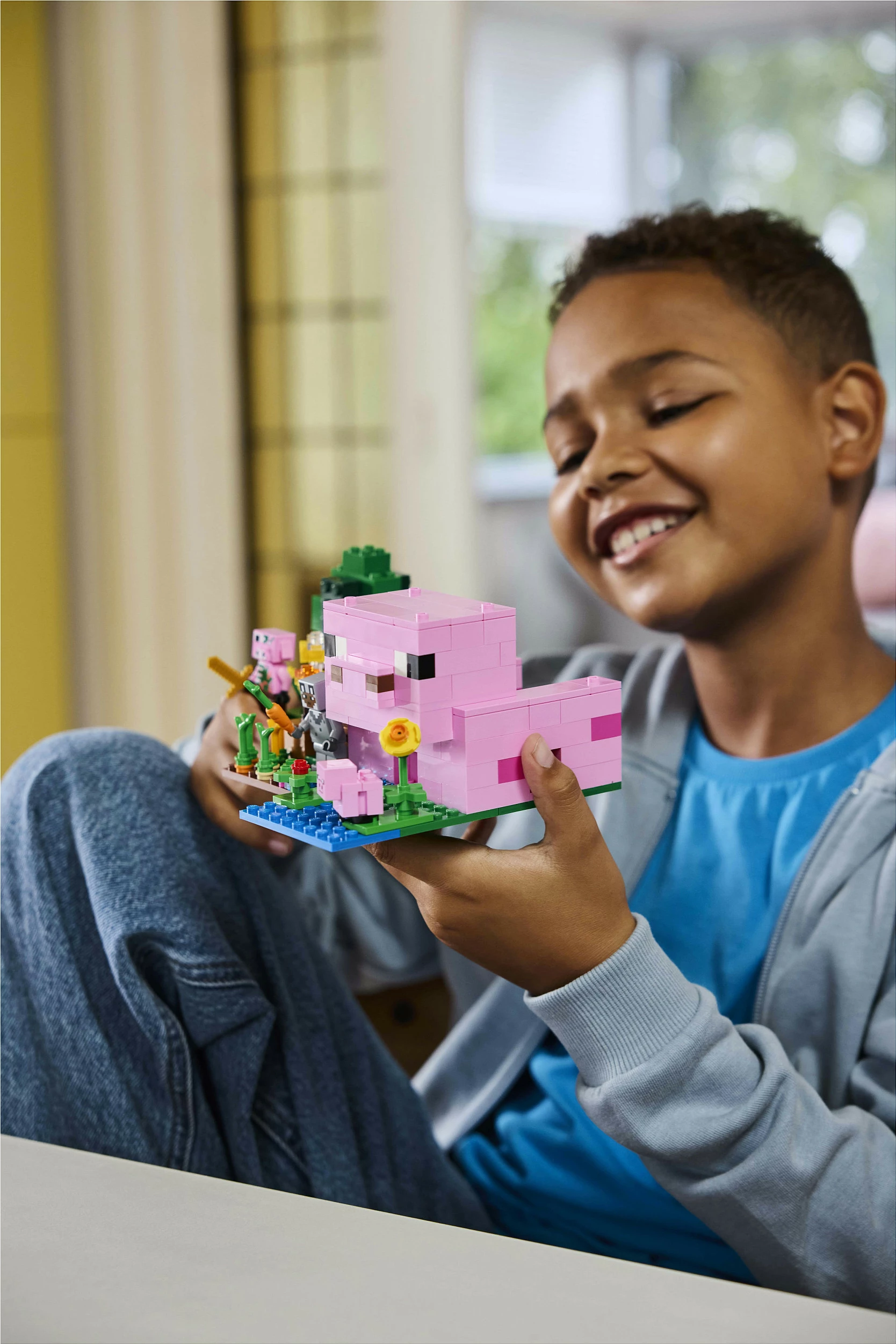 Set ndërtimi LEGO Minecraft 21268 Das Babyschwein-Haus 238 pjesë, multikolor