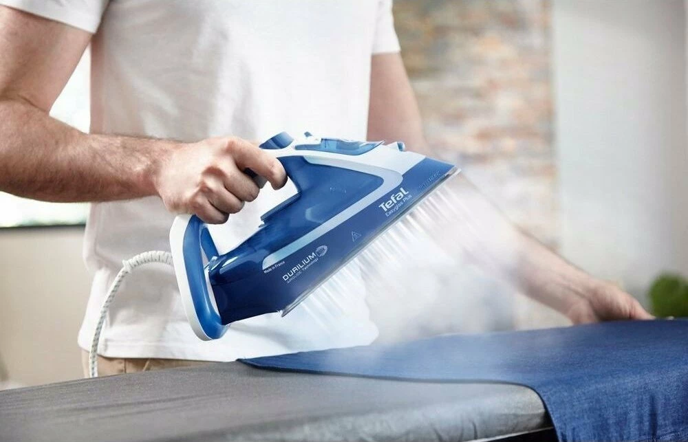 Hekur Tefal Easygliss Plus FV5735 2500W 270ml blu