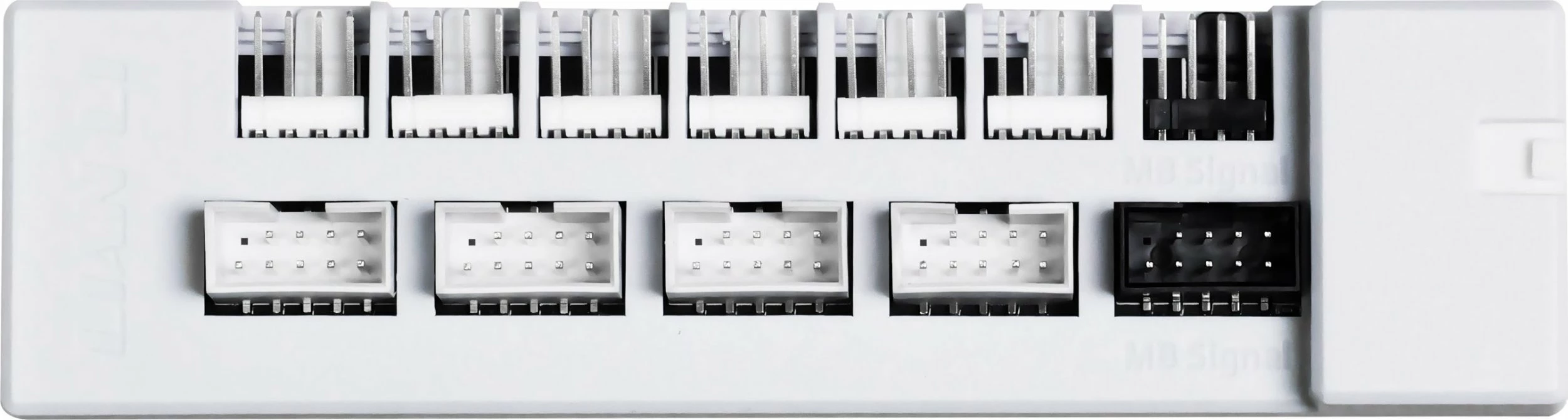 Hub/kontroller ventilatorësh Lian Li EDGE HUB Concentrator 4x USB 2.0, 6x PWM, e bardhë