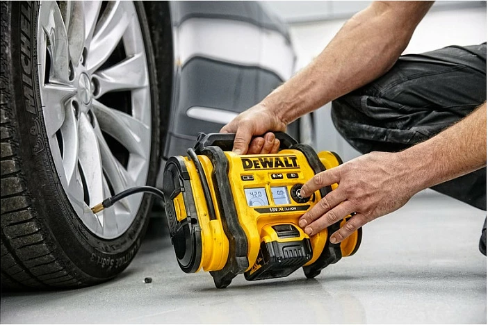 Kompresor ajri DeWALT DCC018N, 11 bar, 2.5 kg, zi-verdhë