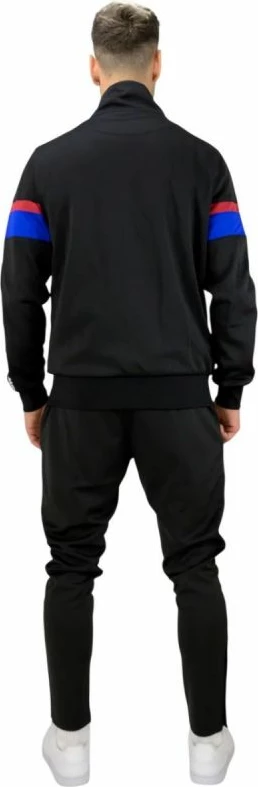 Trenerka për meshkuj FC Barcelona, e zezë