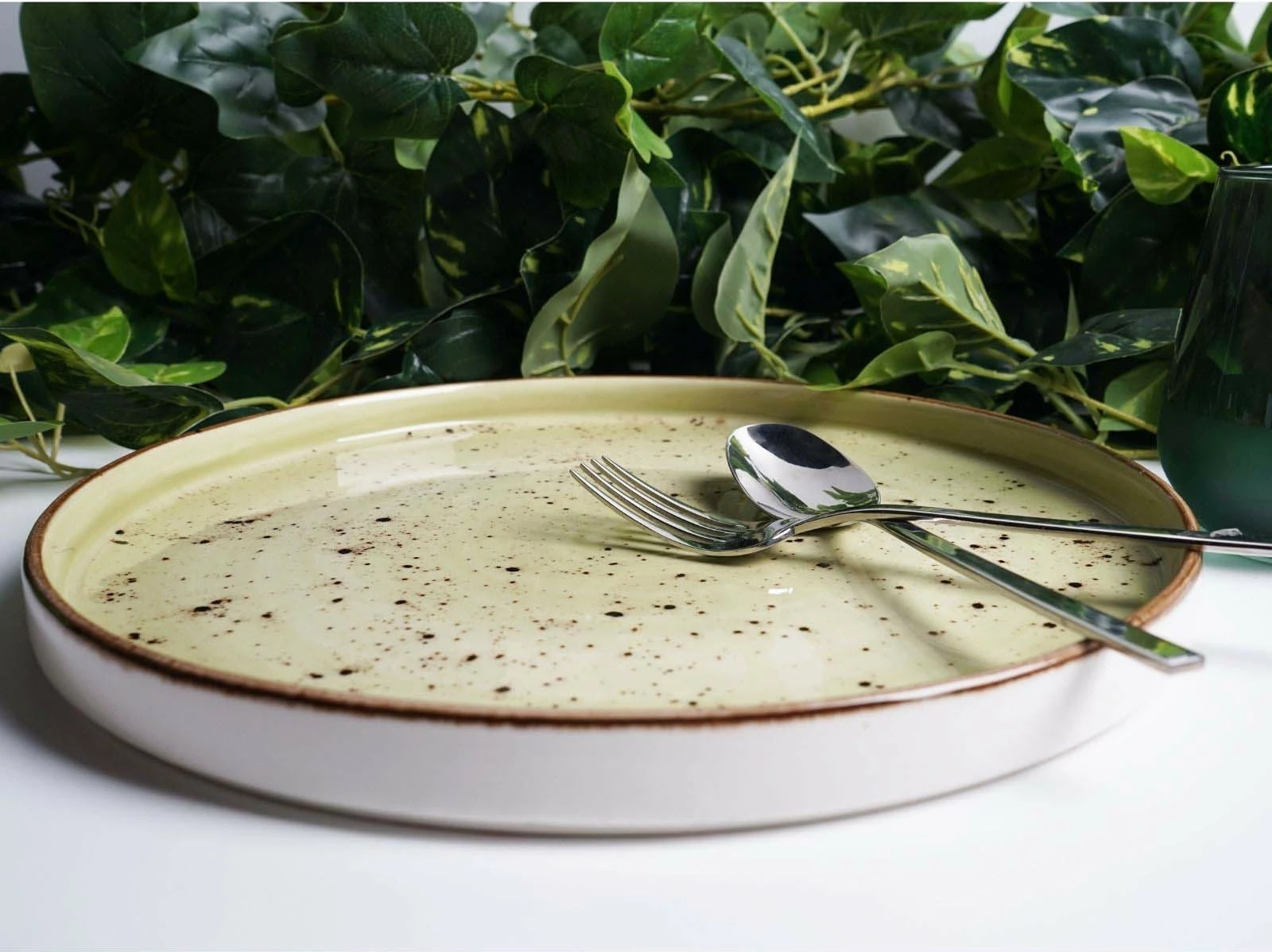 Pjatë porcelani me buzë të lartë Fine Dine Olive Ø270 mm, e gjelbër, set 4 copë