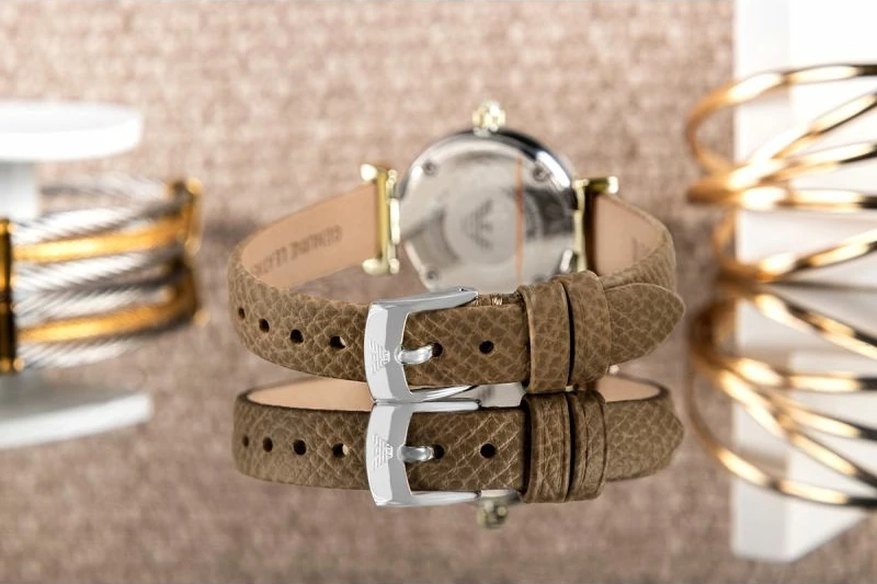 Orë dore femra Emporio Armani Gianni T-Bar AR11770, kafe e çelët