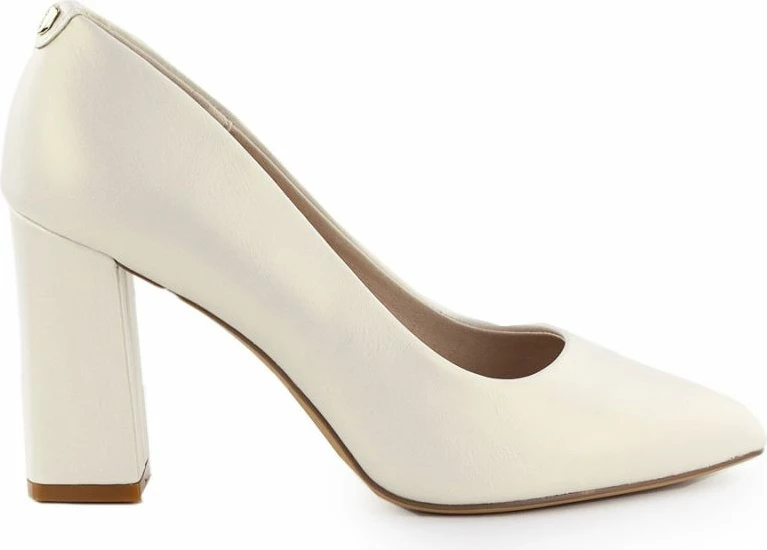 Këpucë elegante për femra Leone, bezhë