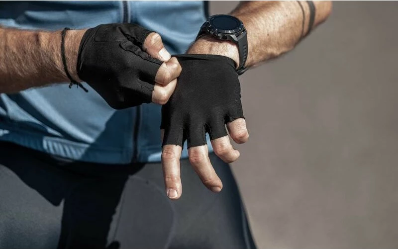 Doreza Yakimasport, të zeza