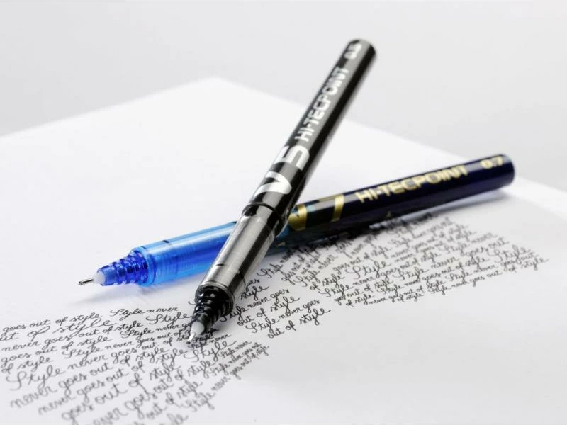 Stilolaps rollerball, Pilot, V7 Hi-Tecpoint BX-V7-L, ngjyrë blu