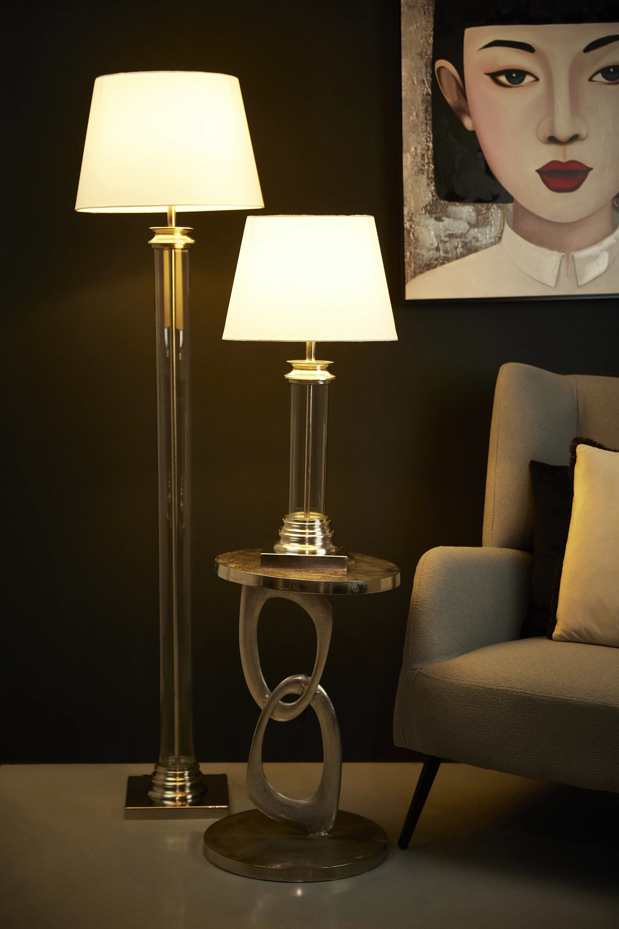 Llambë tavoline SKYLER, alumin argjendi, xham i bardhë, 37x37x62 cm