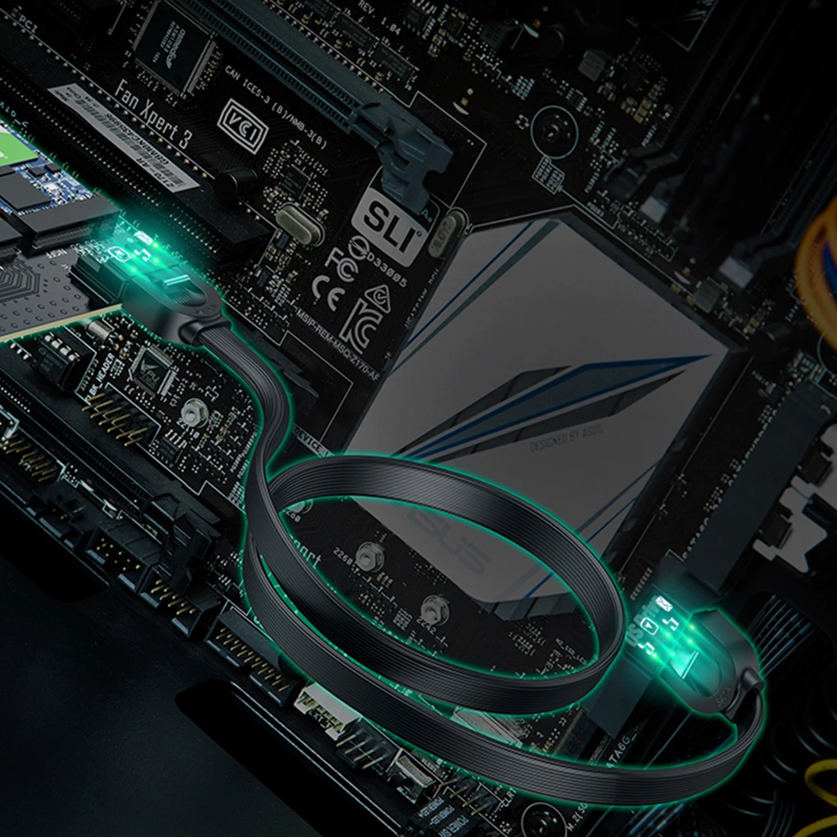 Kartë zgjerimi Ugreen CM302, PCIe 3.0 x4, për M.2 NVMe/SATA, 32Gbps, e zezë