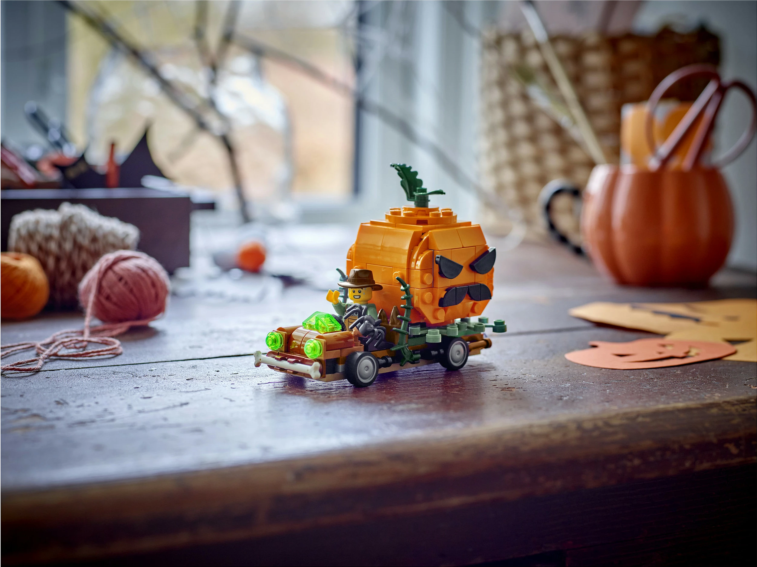 Set ndërtimi LEGO 40822 Jack-O-Lantern Pickup Truck, 177 pjesë, 8+, portokalli