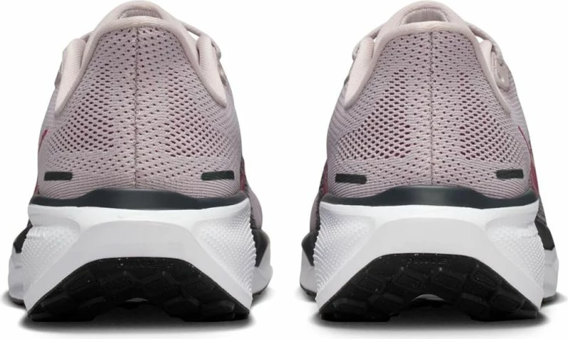 Atlete për femra Nike Pegasus 41 [Madhësia: 40.5]