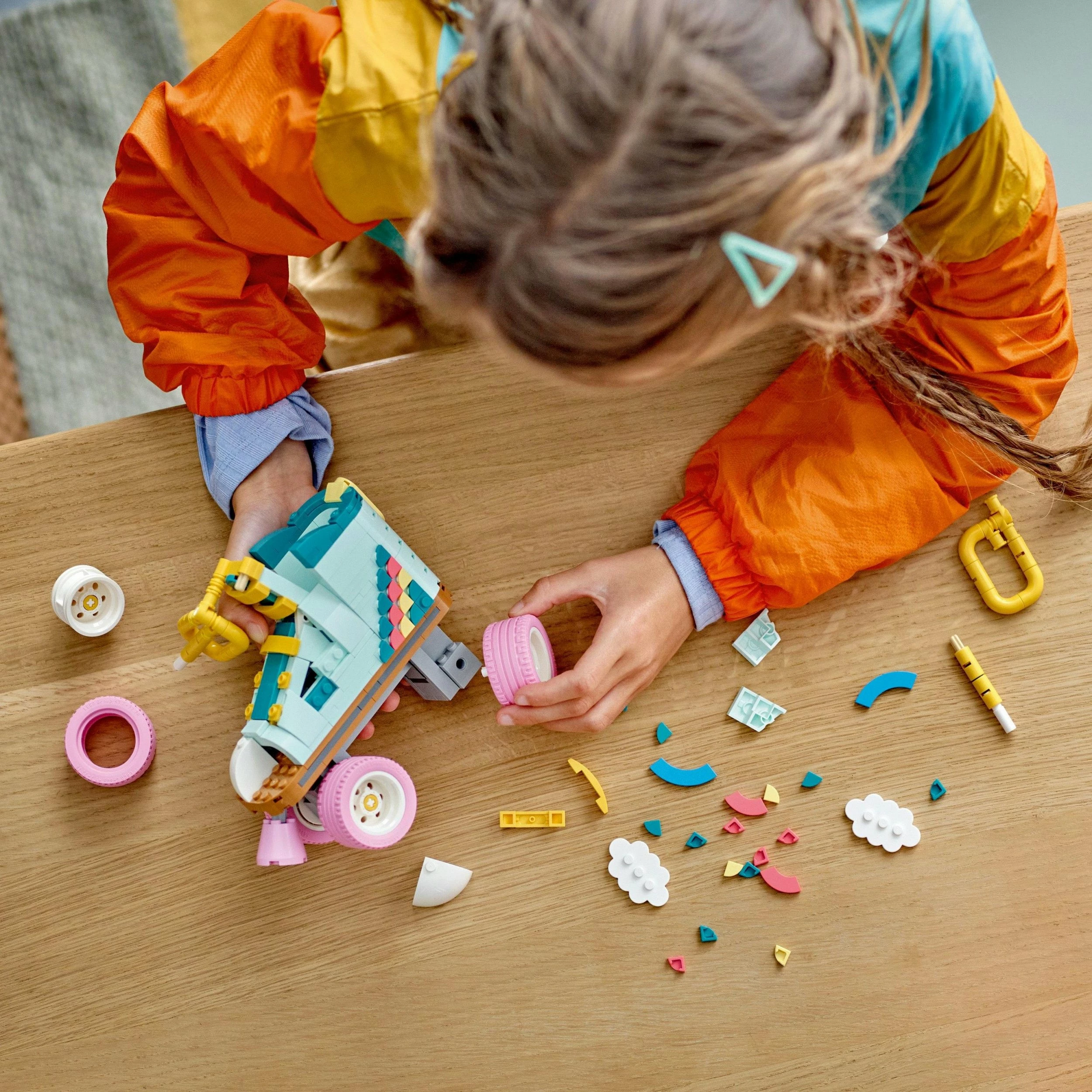 Set LEGO Creator 31148 Retro Scooter, 342 copë, 3-në-1, shumëngjyrësh