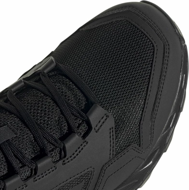 Atlete për meshkuj adidas Terrex, të zezë