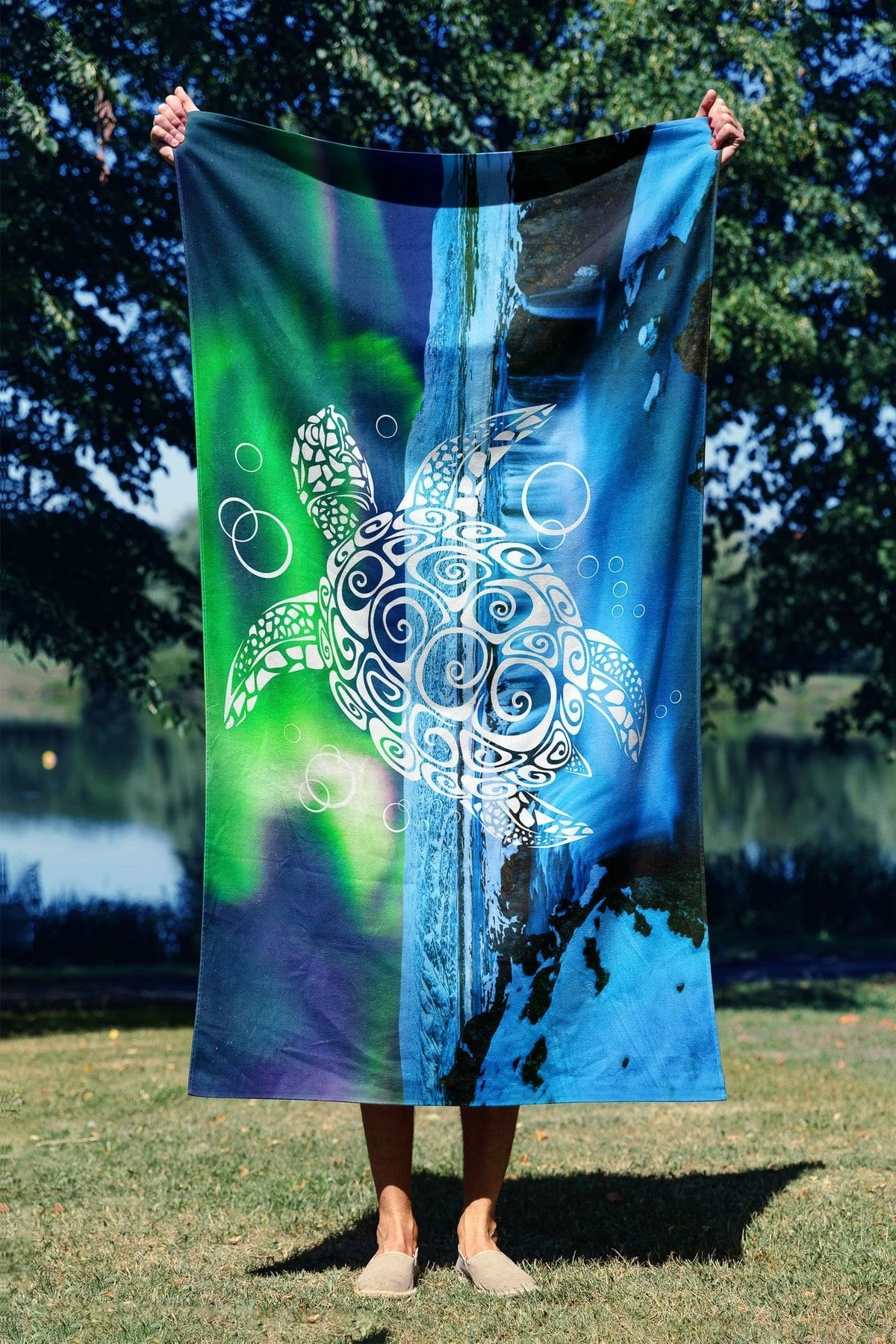 Peshqir plazhi Mijolnir, breshkë blu, 90x150cm