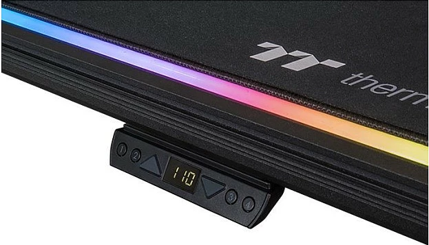 Tavolinë gaming Thermaltake Level 20 Battle Station, LED RGB, e zezë
