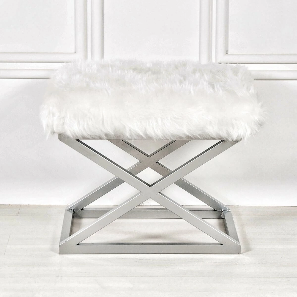 Puf Atelier del Sofa, pelush Capraz, argjend dhe bardhë