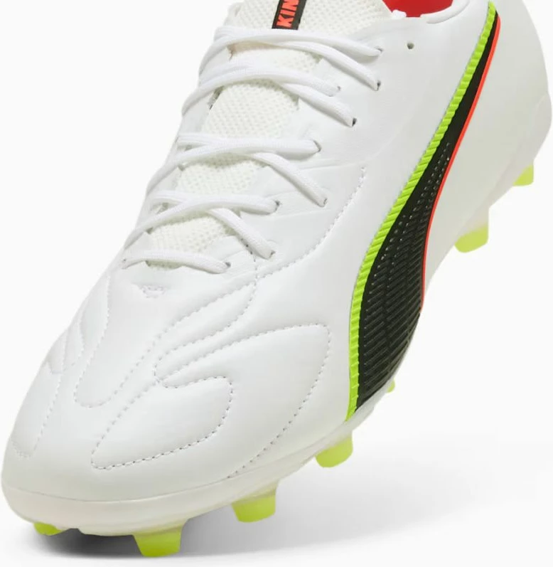 Atlete futbolli Puma për meshkuj