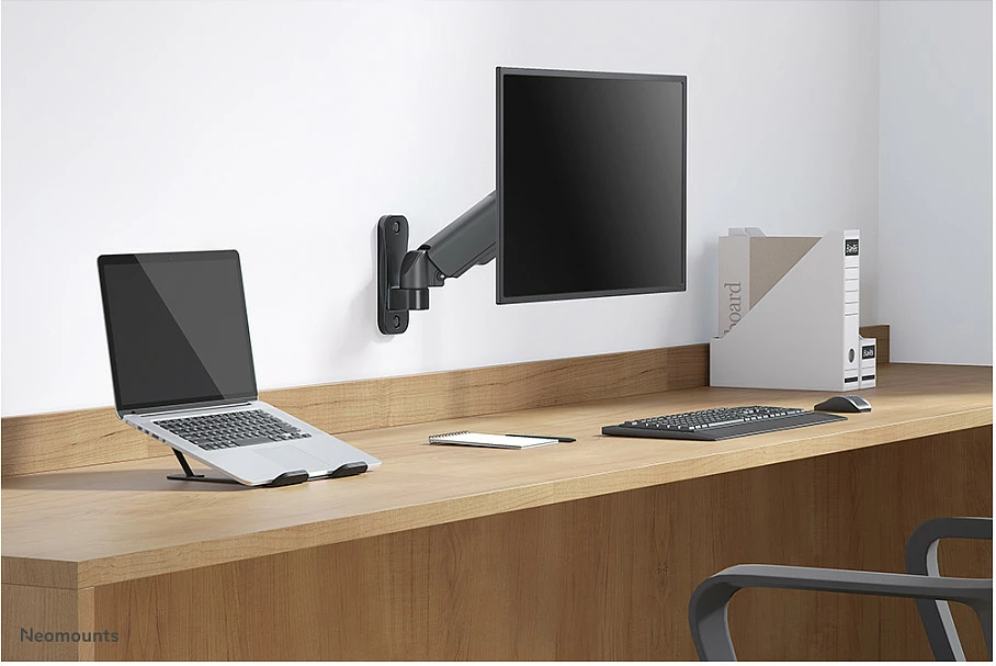 Mbajtëse muri për monitor/TV Neomounts WL70-440BL11, gas spring, full motion, 17-32 inç, e zezë