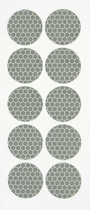 Ngjitese Dekor Te Bulonave Bardhe