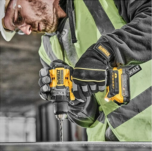 Trapan me bateri DeWALT DCD800E2T-QW, 18V Li-Ion, brushless, 90Nm, 1.7Ah, e zezë/verdhe
