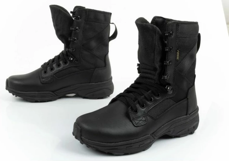 Atlete për femra Garmont, të zeza