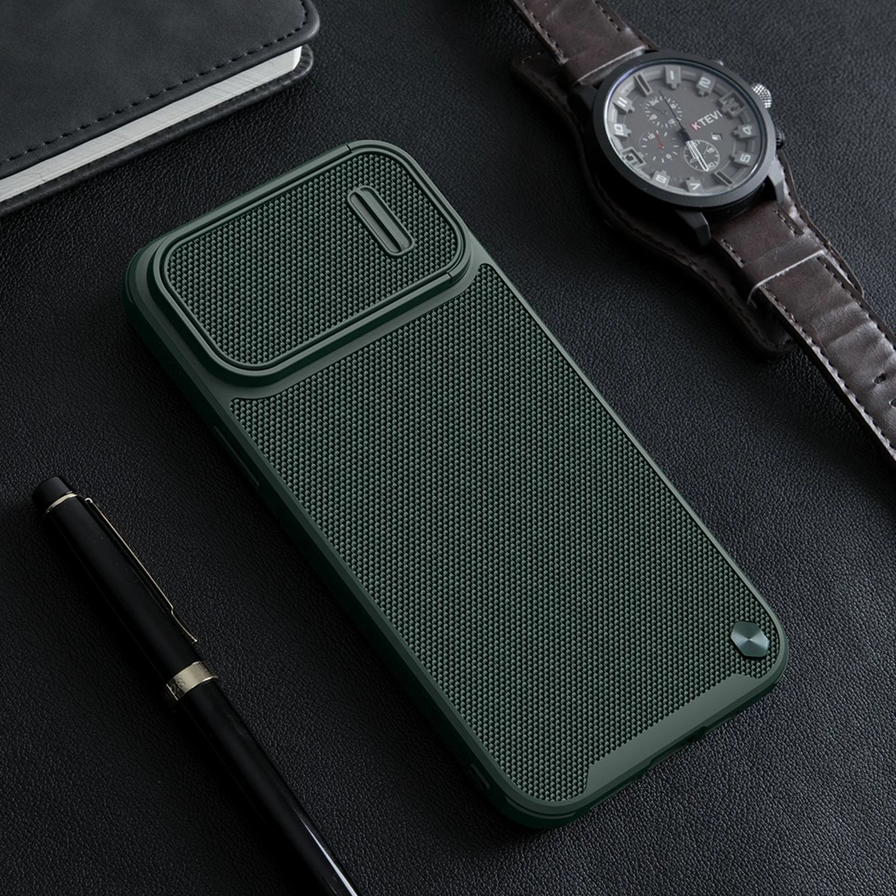 Mbështjellës Nillkin Textured S Case për iPhone 14 Pro Max, me kapak kamere, e zezë