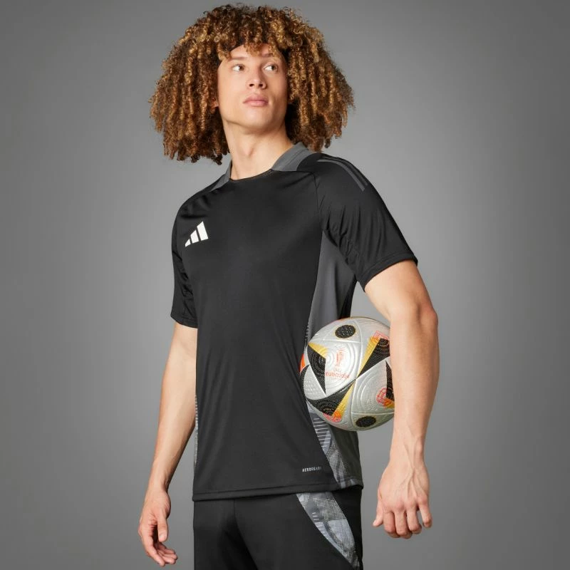 Top futbolli adidas, gri/argjendtë [Madhësia: 5]