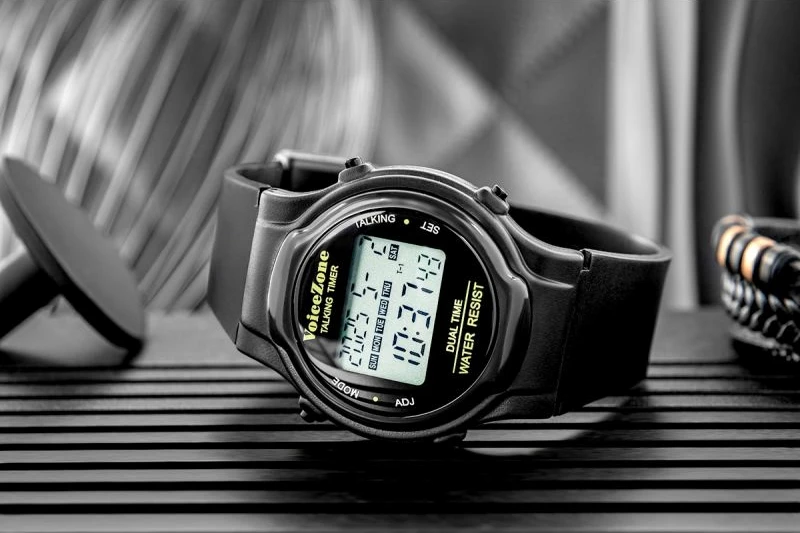 Orë dore Yakimasport, e zezë