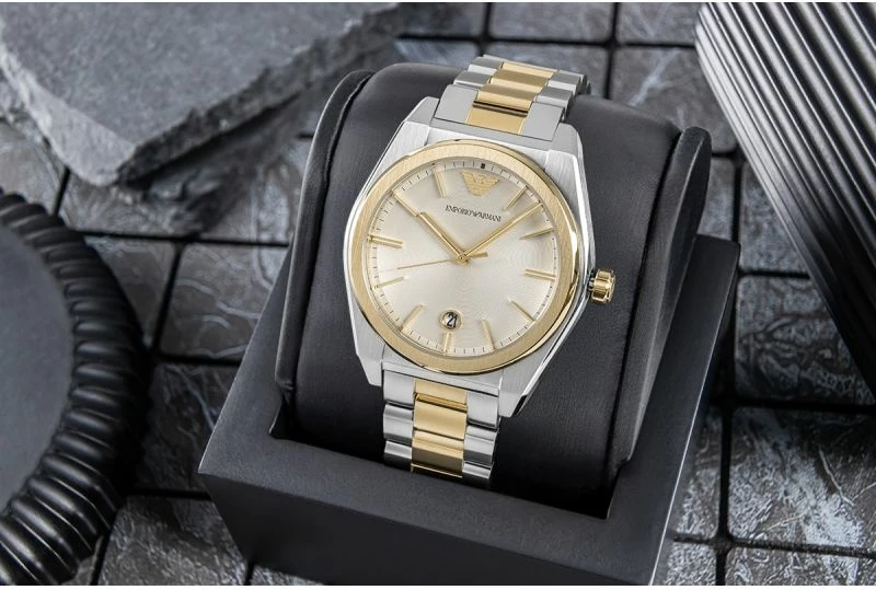 Orë dore meshkujsh Emporio Armani Federico AR11716, argjend dhe ar, me kuti