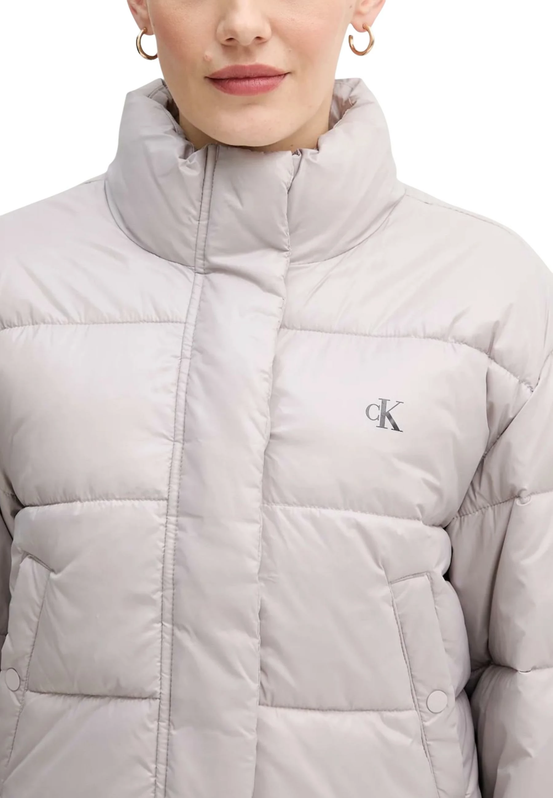 Jakne puffer për femra Calvin Klein Jeans LV047D504G, Wisteria [Madhësia: M]