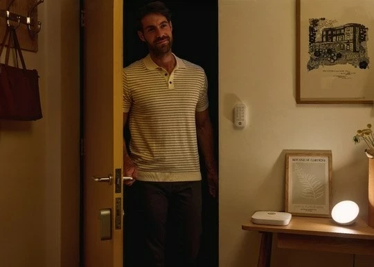 Tastierë Yale, Wireless, Bardhë