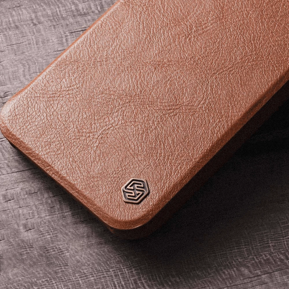 Mbështjellës me kapak NILLKIN QIN Pro për Samsung Galaxy A54, me mbrojtje kamere, me xhep karte, kafe