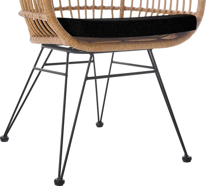 Karrige Naoki me jastëk pe rattan, ngjyrë natyrale, këmbë metalike të zeza, 63x61x79cm