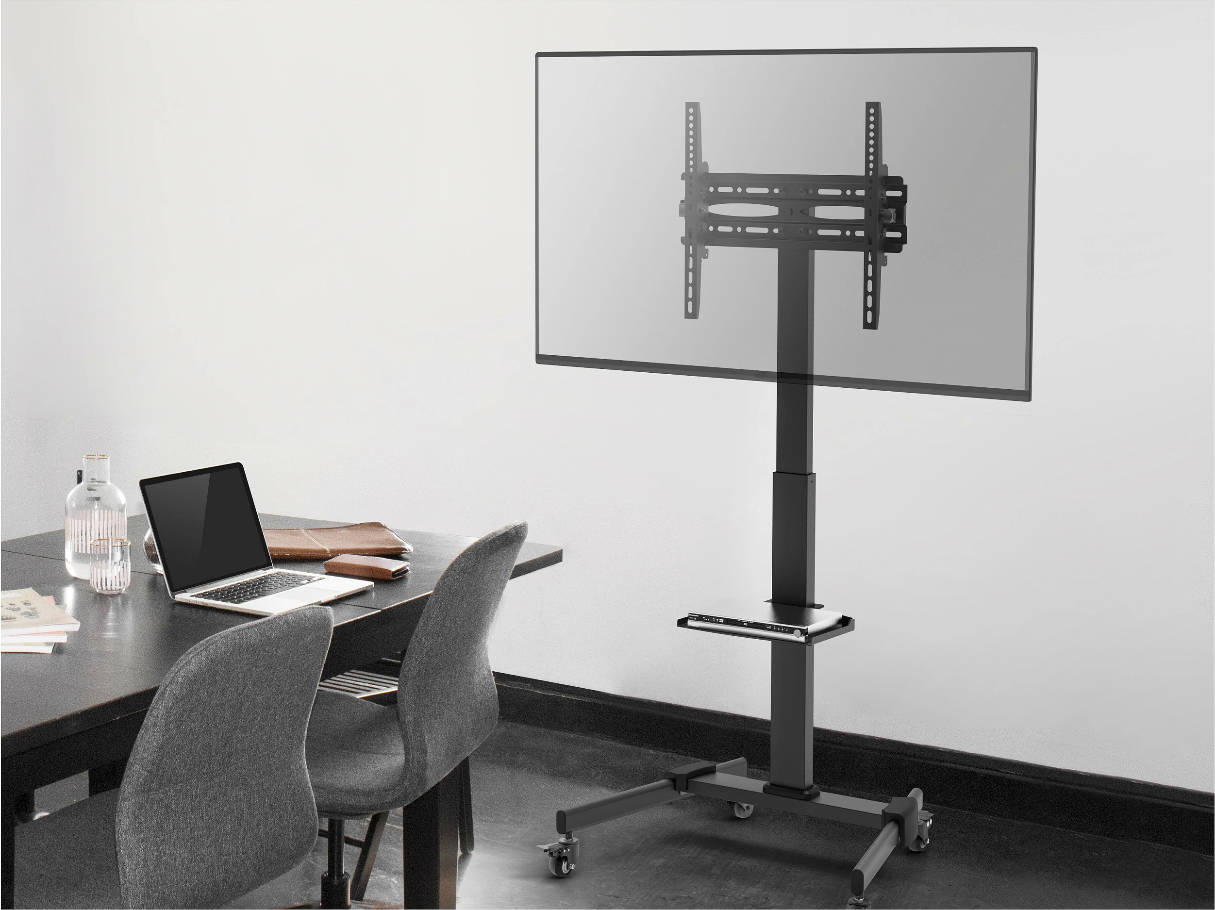 Karrocë TV EQUIP 650607, 32"-55", VESA deri 400x400, 35 kg, e zezë