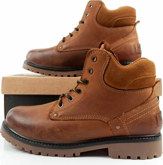 Çizme meshkujsh Wrangler, kafe