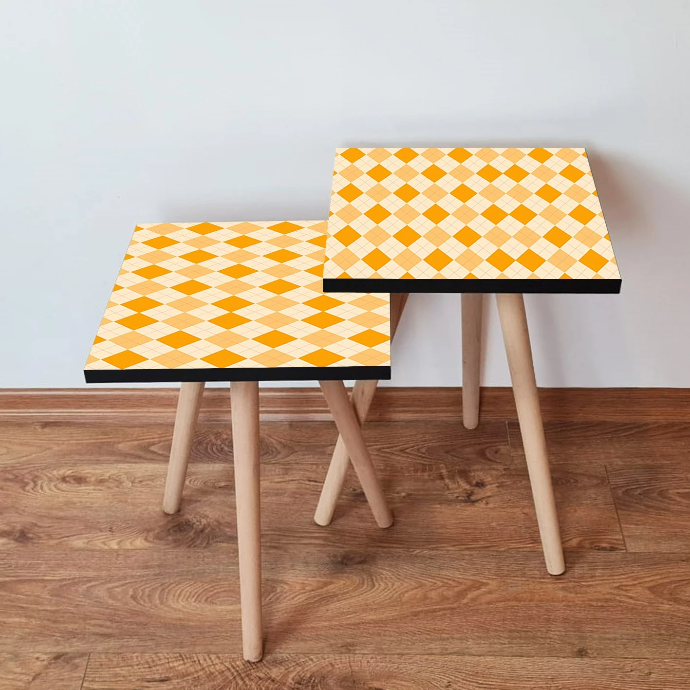Set tavolina të mbivendosura, ngjyrë portokalli dhe krem, 2 copë, Skye Decor, 2Shp326
