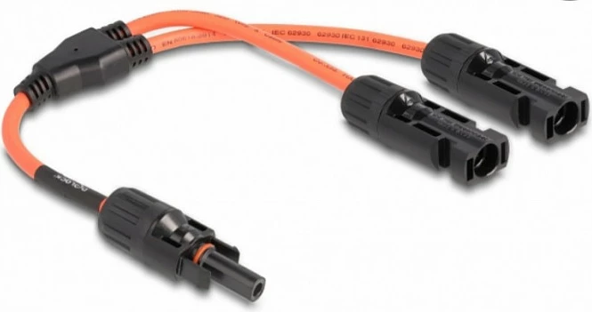 Kabllo splitter solare Delock DL4, 1x femër në 2x mashkull, 30 cm, IP67, e kuqe