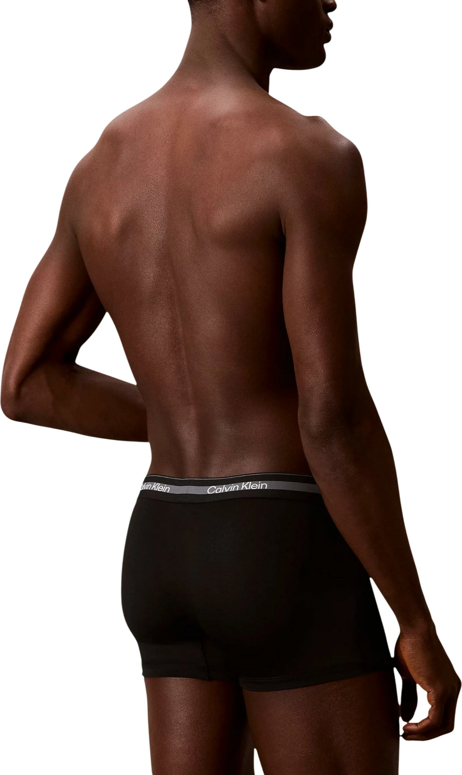 Të brendshme për meshkuj Calvin Klein Underwear Trunk LV00NB4536, të zeza [Madhësia: S]