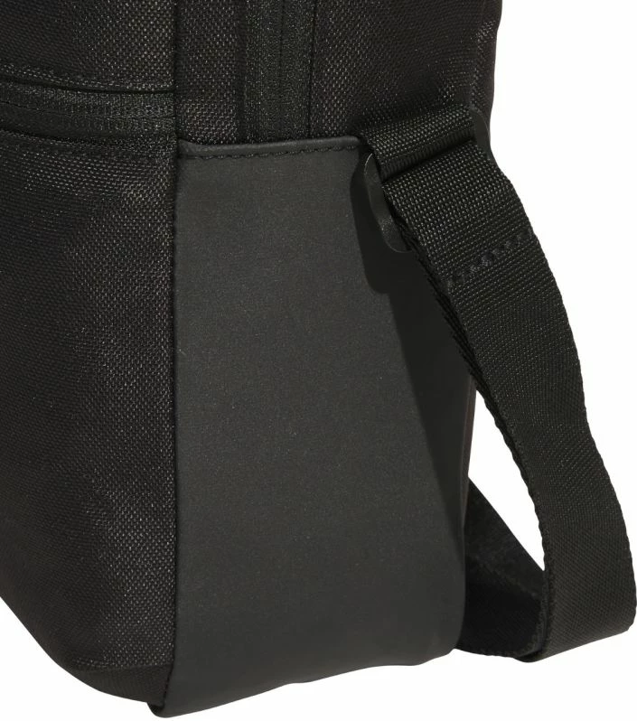 Çantë shpine adidas unisex, e zezë