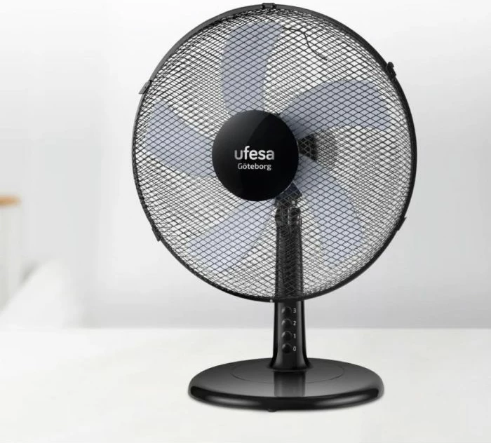 Ventilator tavoline UFESA Göteborg 84105607 45W 30cm 5 fletë 3 shpejtësi, e zezë