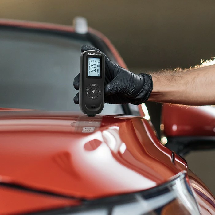 Matës trashësie boje Qoltec 50646, LCD i ndriçuar, 0-2000μm, i zi