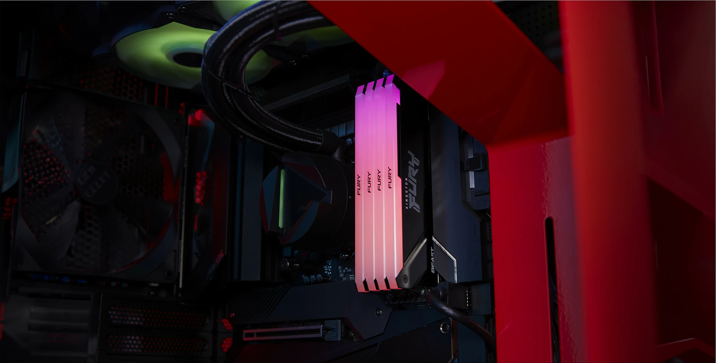 RAM Memorje Kingston FURY Beast RGB 16GB DDR4 3600MT/s