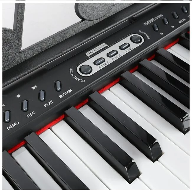 Tastierë muzikore MQ 6151L me mikrofon, 61 taste, e zezë