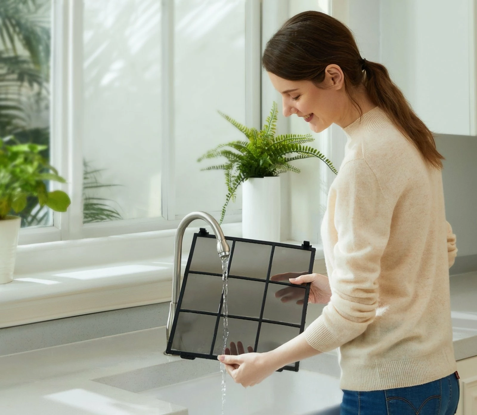 Pastrues ajri Levoit Vital 100S, HEPA H13 + karbon + pre-filter, 243 m³/h, deri 52 m², Wi‑Fi/app, i bardhë