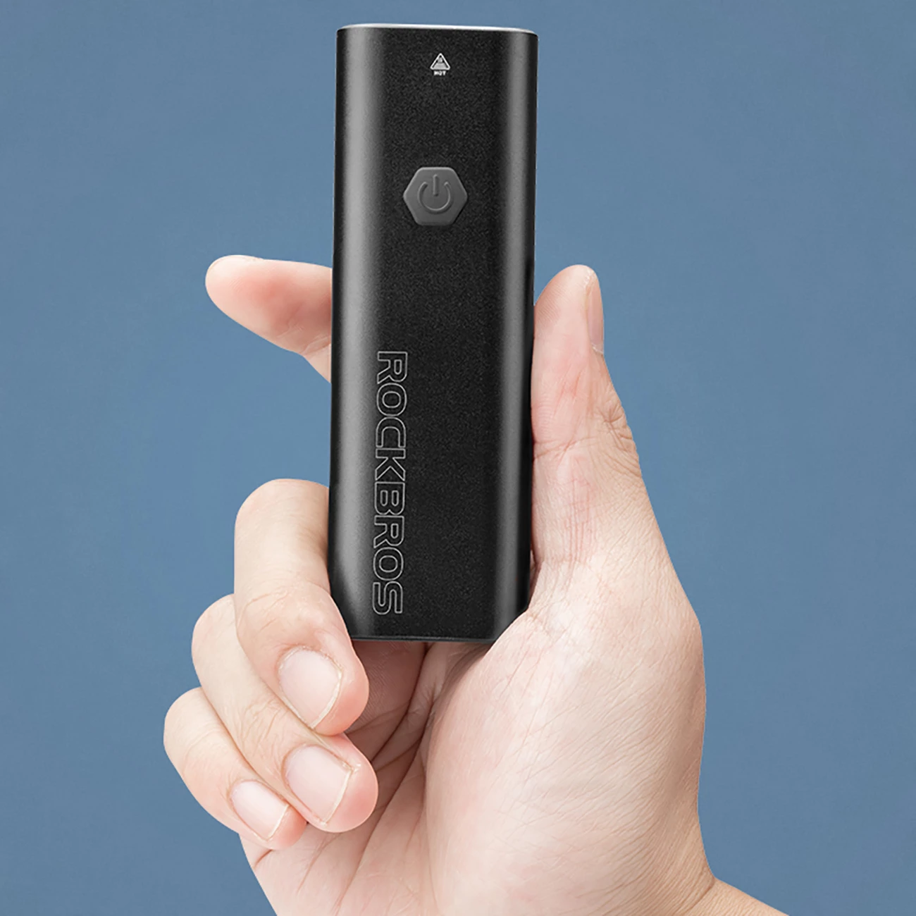 Dritë përpara biçiklete Rockbros 24310006001, 400 lm, 2000 mAh, e zezë, me kabllo micro USB