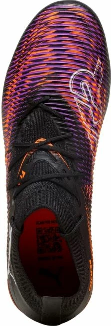 Atlete futbolli Puma për meshkuj, të zeza dhe të kuqe