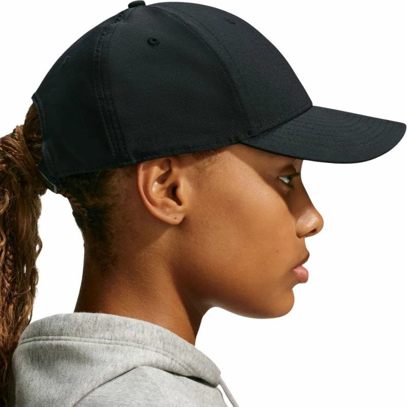 Kapelë Nike Dri-FIT Club FB5371 014, e zezë [Madhësia: S/M]