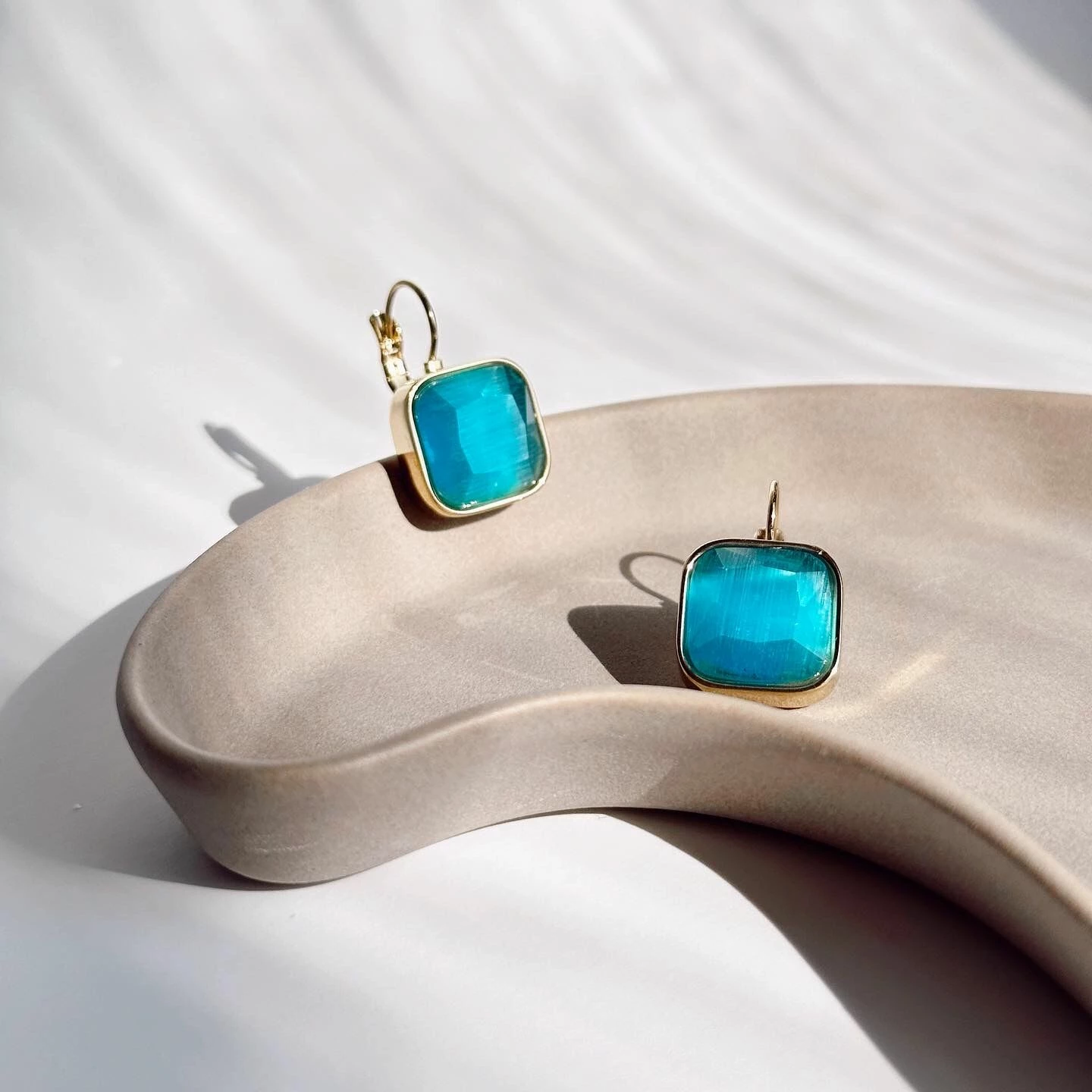 Vathë çeliku Jumeon, ngjyrë turquoise dhe ari